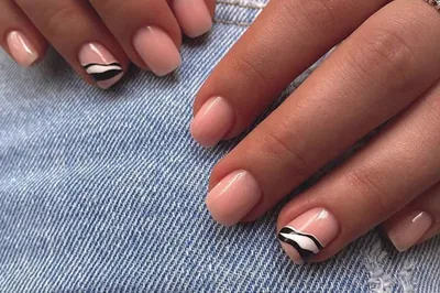 Идеи нежного маникюра на короткие ногти — примеры с фото
