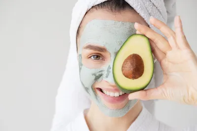 Самые эффективные домашние маски для лица: лучшие рецепты, пошаговые  инструкции