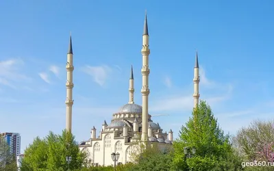В Карачаево-Черкесии построили первую Соборную мечеть - Российская газета