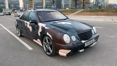 300 тысяч км — это только обкатку прошёл!» В Минске собрались владельцы  Mercedes-Benz W210