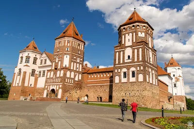 Мирский замок — Необычные путешествия по Беларуси