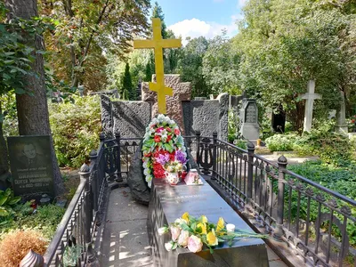 В воде и грязи утопают могилы на Матвеевском кладбище (ФОТО) — Новости  Хабаровска
