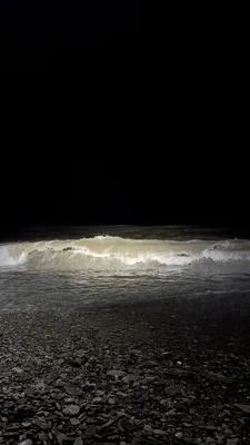 Файл:Storm at Sea on a Moonlit Night (Aivazovsky).jpg — Википедия