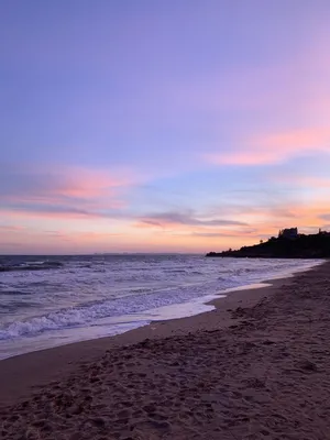 Красивый закат на фоне моря. морской пейзаж заката. прекрасный вид на  закатное море | Премиум Фото