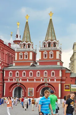 Красная площадь в Москве — почему называется Красной, ближайшие станции  метро, фото достопримечательностей