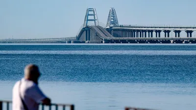Вошли в воду»: как идёт строительство дублёров двухъярусного моста в  Калининграде