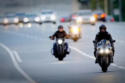 Выбираем лучший мотоцикл 700 «кубов»: модели на каждый день, для активной  езды и пересеченки — Мотоциклы CFMOTO
