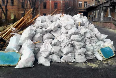 Рим утопает в мусоре. Что делают власти города