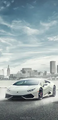 Крупный план автомобиля Lamborghini, припаркованного на городской улице,  обои для мобильного телефона, cinematic плакат, обои для телефона - SeaArt  AI