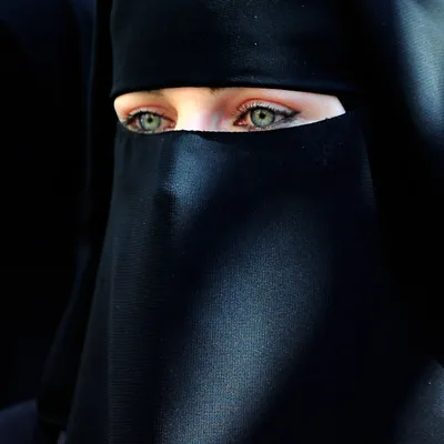 Какие 12 видов одежды могут носить мусульманки | ТРИКСТЕР | Научно о  религии | Дзен