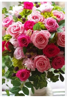 Пин от пользователя nataliaxnowi на доске flowers | Небольшие цветочные  композиции, Букет из роз, Цветочные букеты