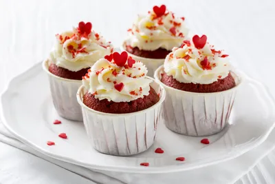 Кексы на 14 февраля - рецепты кексов с фото на День святого Валентина -  Рецепты, продукты, еда | Сегодня