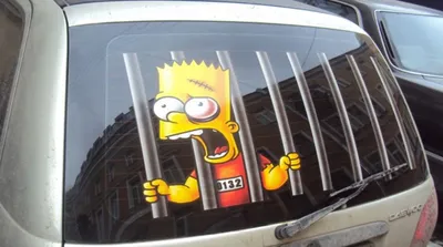 Реклама на заднем стекле автомобиля в Самаре - изготовление порезанных букв  на авто