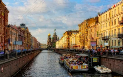 Обои Города Санкт-Петербург, Петергоф (Россия), обои для рабочего стола,  фотографии города, санкт-петербург, петергоф , россия, дворцовая, площадь,  спб, питер Обои для рабочего стола, скачать обои картинки заставки на рабочий  стол.