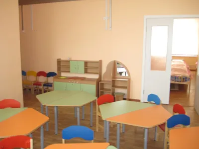 Мебель для детских садов, детские стулья, детские столы, стол капелька,  стол-ромашка.