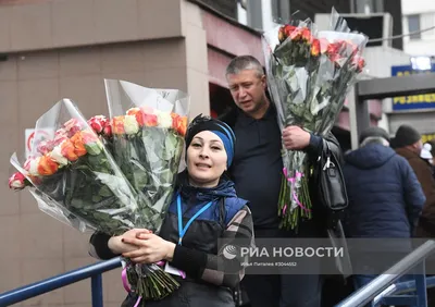 Бобруйск, 7 марта 2014 года. Часть 1. Тюльпаны для женщин накануне 8 Марта  (32 фото) | bobruisk.ru