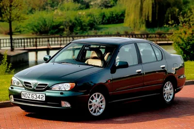 Nissan Primera Sedan 2.0 Manual, 132hp, 1998