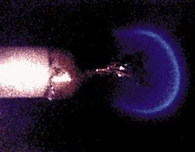 Инопланетная летающая тарелка нло космический корабль нло передовая  цивилизация самолет обои фон | Премиум Фото