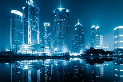 Изображение Отражение ночного города Город и городские пейзажи Черно-белые  Разное