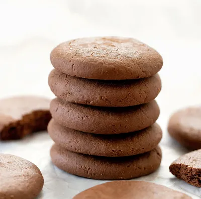 2 Ingredient Nutella Cookies (No Butter or Eggs) - Kirbie's Cravings