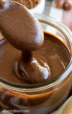 Easy Homemade Nutella - Crunchy Creamy Sweet