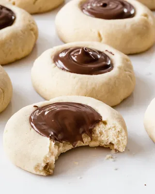 Nutella® Debuts Two Global Fan Favorites in the U.S.: Nutella B-Ready and  Nutella Biscuits