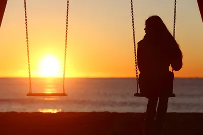 Психолог рассказал, как избавиться от страха одиночества