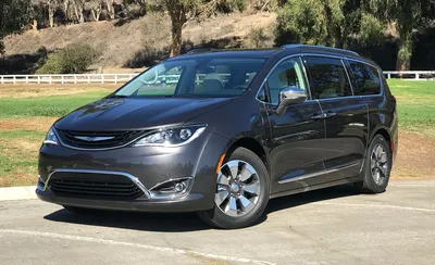 The Chrysler Pacifica is still the best plug-in hybrid minivan on the  market | Ars Technica