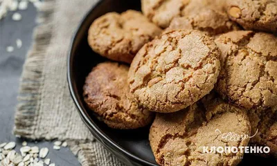 Овсяное печенье с орехами: простой рецепт Евгения Клопотенко