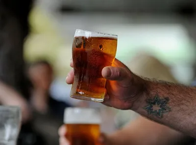 Пиво каждый день может навредить организму - что произойдет | РБК Украина