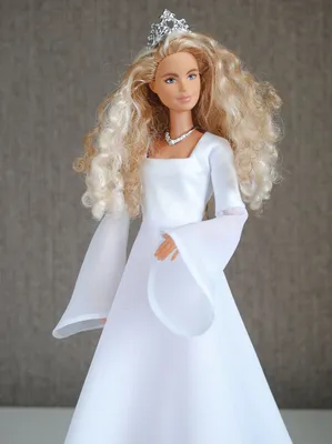 Блог о текстильных шарнирных куклах ручной работы: МК \"Платье для куклы  №2\". Готовая выкройка. Цикл \"Кукольный гардероб\"