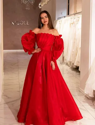 Вечернее красное платье с объемными рукавами купить в Москве