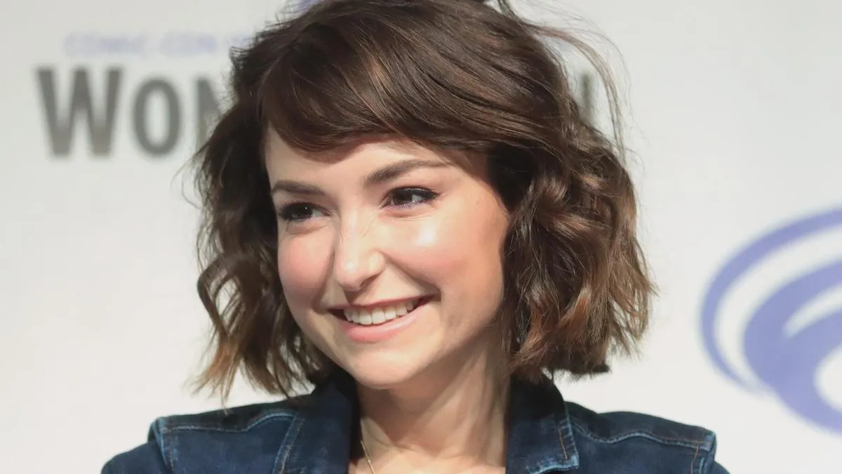 Pictures Of Milana Vayntrub