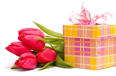 Подарки на 8 Марта: купить в Казахстане | Red Box