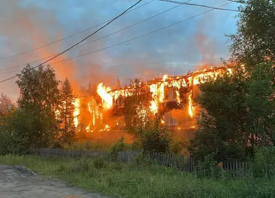 Прямо сейчас в Усть-Катаве бушуют два сильнейших пожара