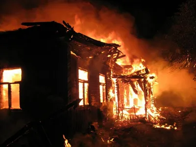 Стали известны подробности пожара в домах Медвежьегорска | 21.06.2023 |  Новости Петрозаводска - БезФормата