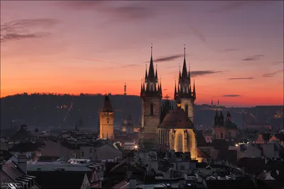Какое время года лучшее для приезда в Прагу? - Прага