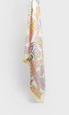 Большой черный шелковый платок с принтом, артикул  YB010701.0001.000900.00.23 | Купить в интернет-магазине Yana в Москве