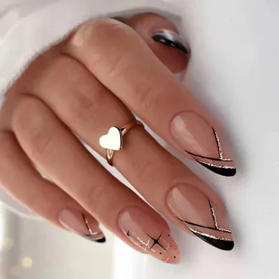 Маникюр с надписью: нестандартные идеи дизайна ногтей, фото - Janet.ru