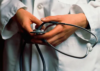 Список медицинских профессий: более 40 вариантов, на кого пойти учиться |  Адукар