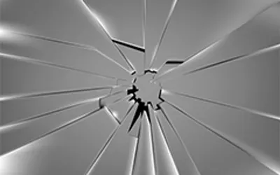 Осколки разбитого стекла, блики, …» — создано в Шедевруме