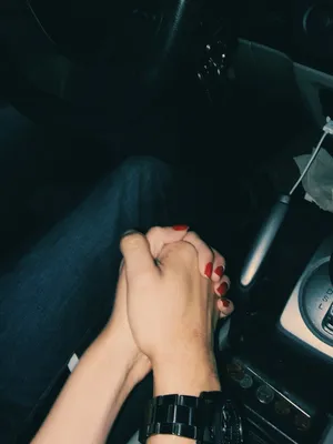 Руки девушки в машине ночью (32 фото) - красивые картинки и HD фото