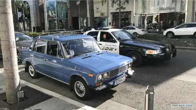 Русские автомобили в природе Западный Сибирь Редакционное Фотография -  изображение насчитывающей весьма, дорога: 152053972