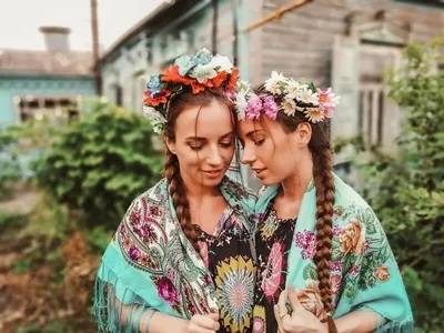 Деревенские фотографии русских красавиц, которые радуют естественной