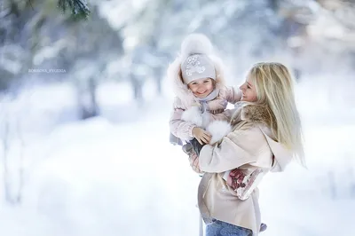 Winter winter photo kids family зима зимняя фотосессия мама и дочка |  Фотосессия, Семейные фотосессии, Зимняя семейная фотография