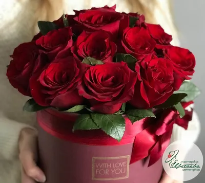Розы в коробке с сладостями Арт.507 , купить в Краснодаре по лучшей цене с  доставкой.