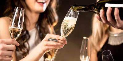 Всемирный день шампанского — новости и статьи АСТ-Интер
