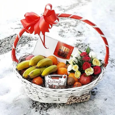 Коробка с цветами и фруктами \"Рэд\" купить в интернет-магазине