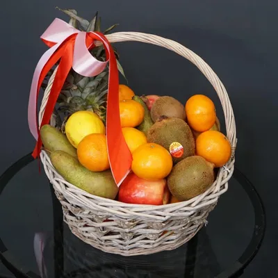 Съедобный букет 252. Корзина с фруктами и цветами - Съедобный букет Белгород