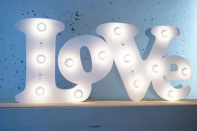 Надпись \"Love\" в магазинe SweetScrap Наборы или штучно 1шт.